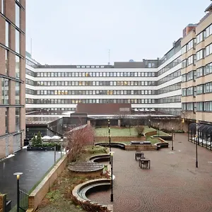 Otel Hilton, Helsinki